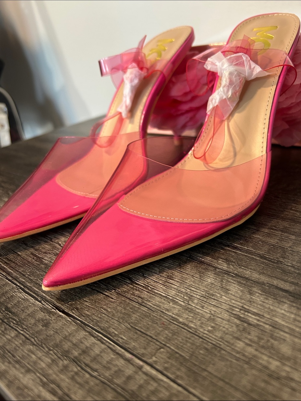 Barbie Pink Clear Slingback Heels with Flower Petal Detail, nib - Picture 5 of 7